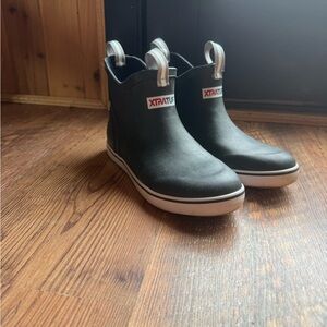 Kids Black Xtratuf boots